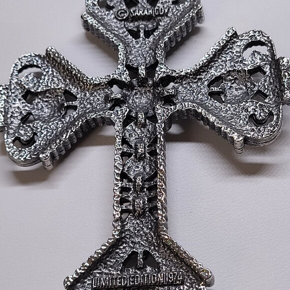 Vintage Sarah Coventry Hand Made Limited Edition 1974 Cross - Picture 2 of 4
